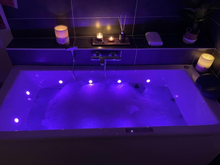 Suites Mana - La Perle Des Isles , Superbe Maison Art Deco Avec Balneotherapie Rethel Eksteriør billede